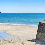 بيت للعطل 2 Bedroom Amazing In