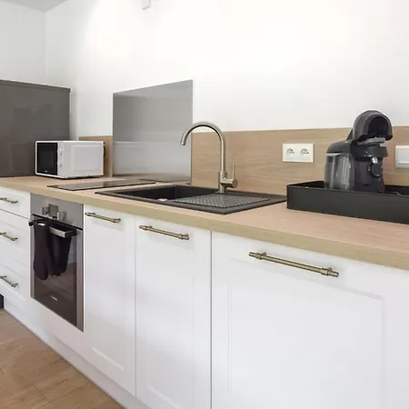 Дом отдыха 2 Bedroom Stunning In La Pernelle