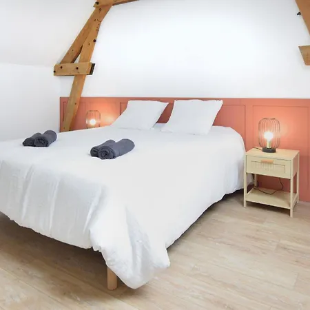 Stunning Home In La Pernelle With Wifi Dom wakacyjny