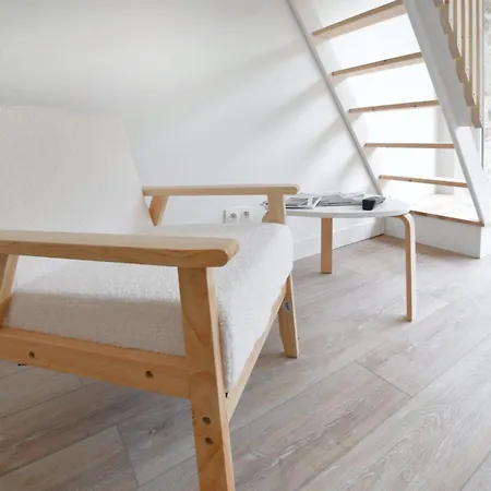 Vakantiehuis 2 Bedroom Stunning In *