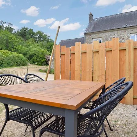 Holiday home Pet Friendly In With Wifi