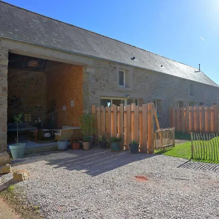 Дом отдыха 2 Bedroom Stunning In La Pernelle