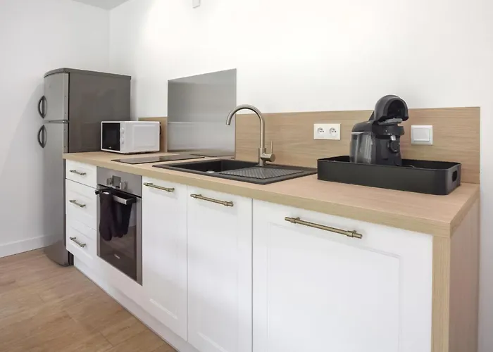 Feriehus 2 Bedroom Stunning In La Pernelle