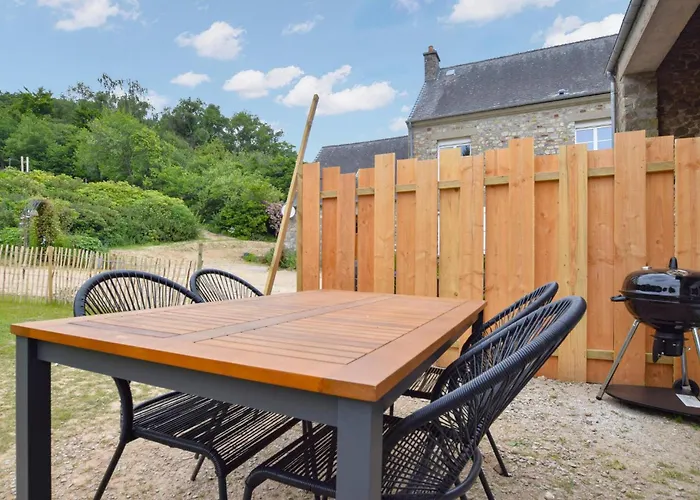 Feriehus 2 Bedroom Stunning In