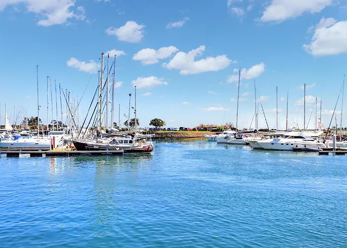 2 Bedroom Stunning In Feriehus *