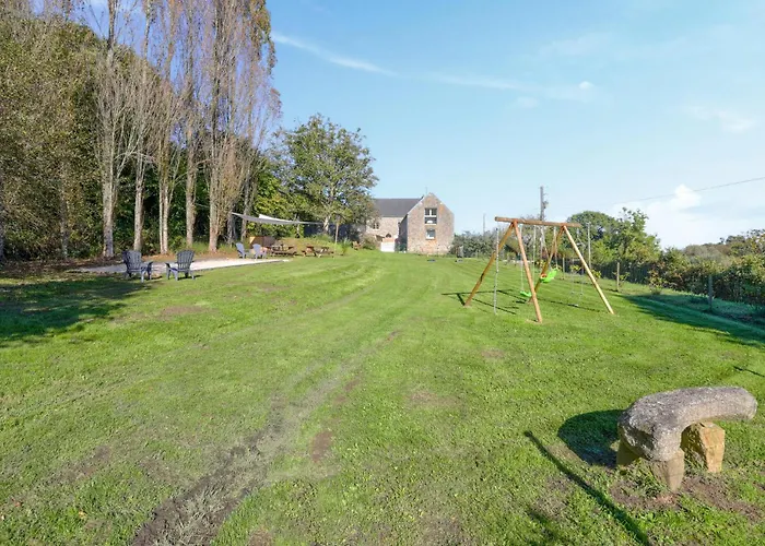 2 Bedroom Stunning In Feriehus La Pernelle